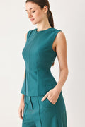 Modern Flow Top
