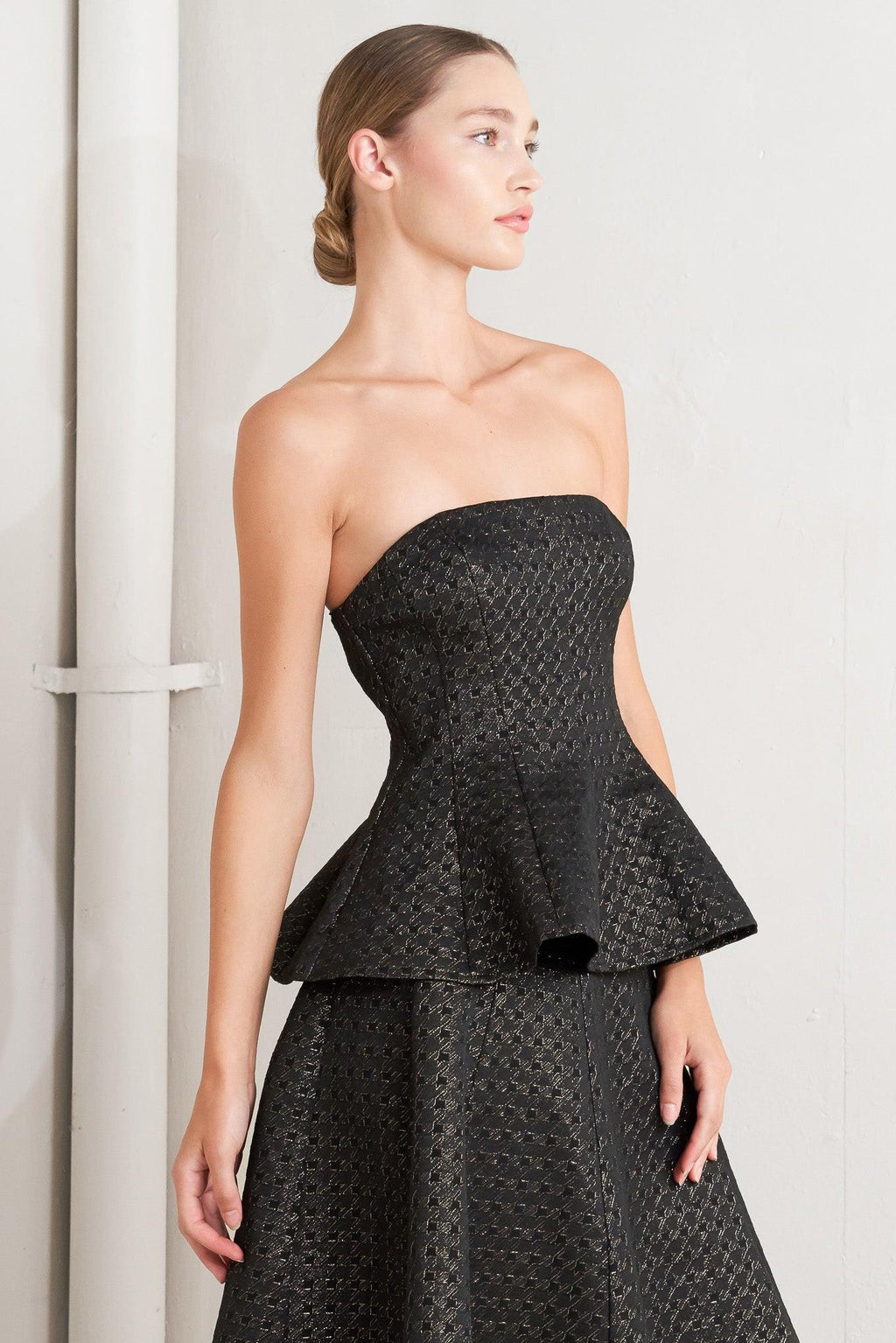 Evening Sculpt Metallic Threaded Top