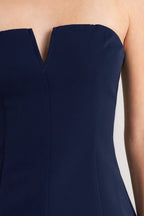 Noir Contour Top