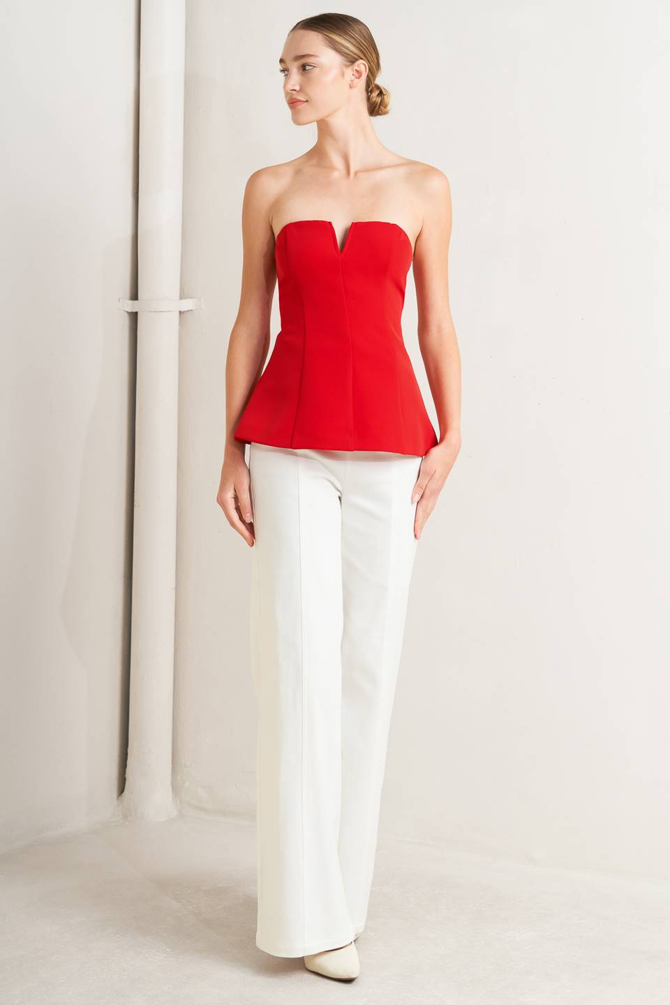 Noir Contour Top