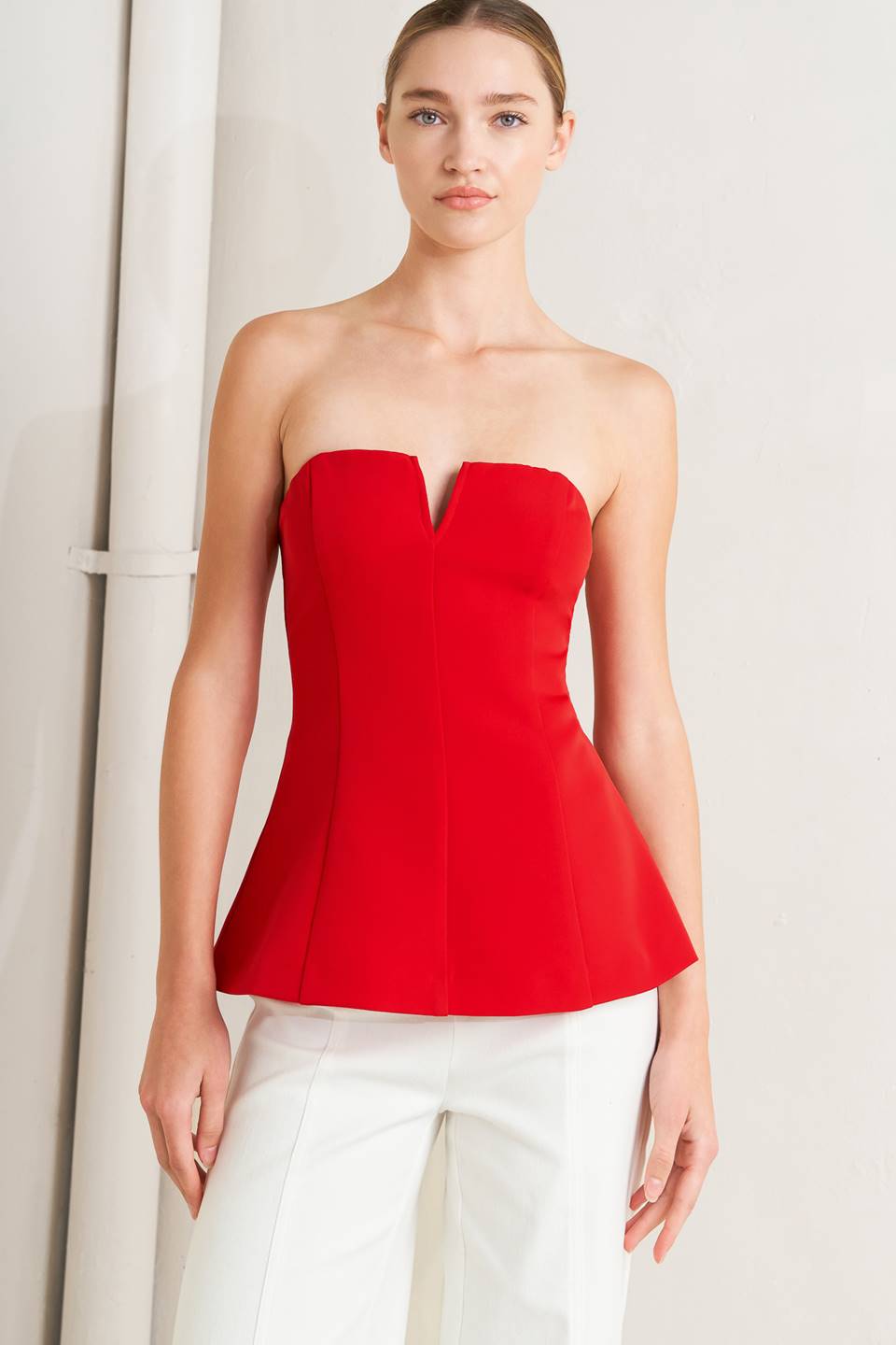 Noir Contour Top
