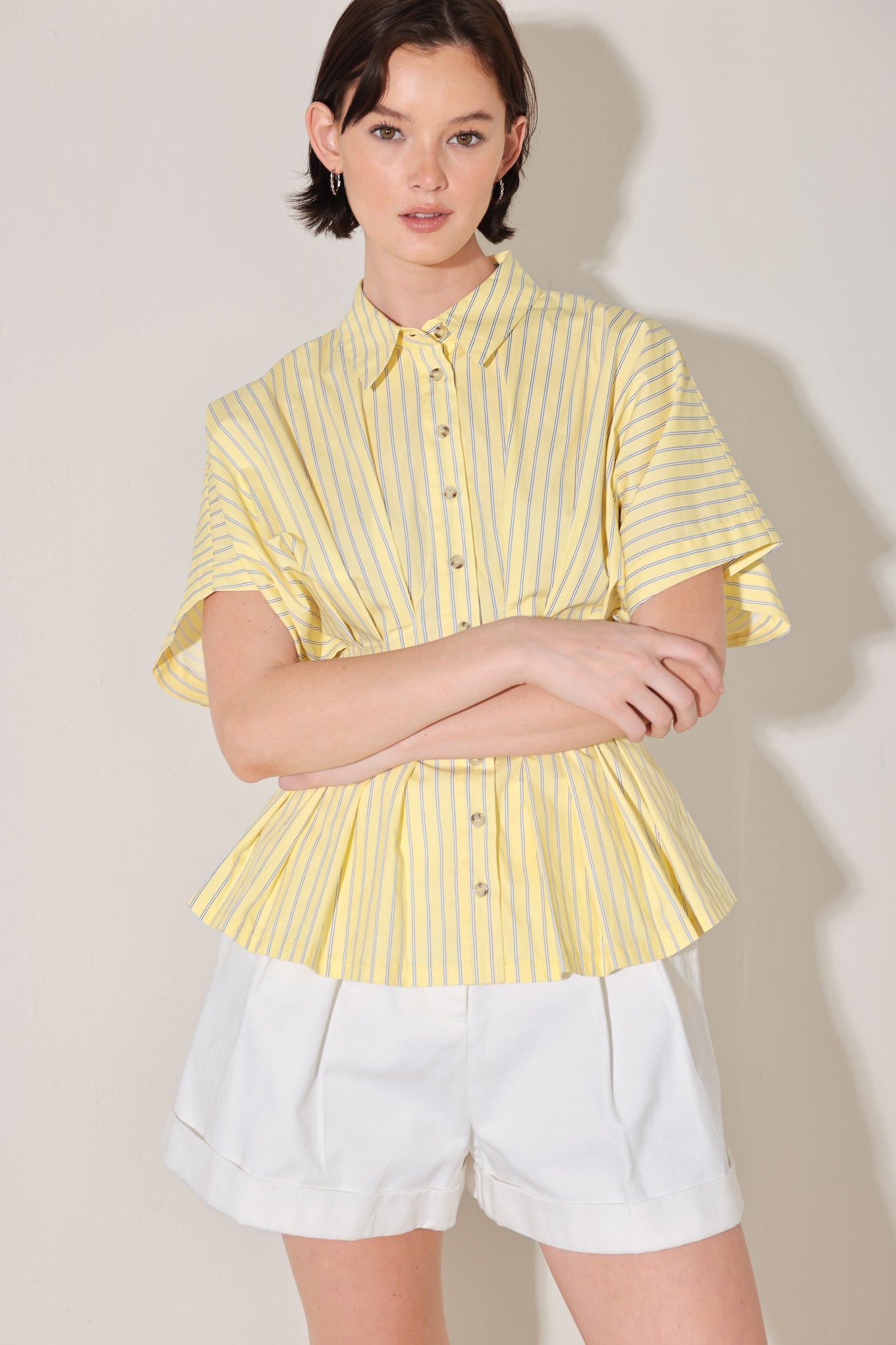 BUTTER MODE ACTIVATED WOVEN TOP