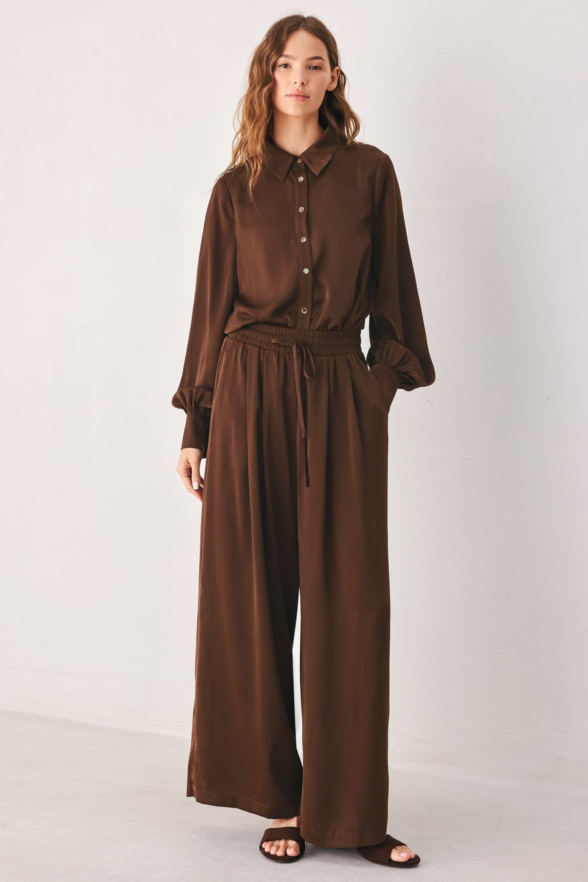 Canyon Brown Top