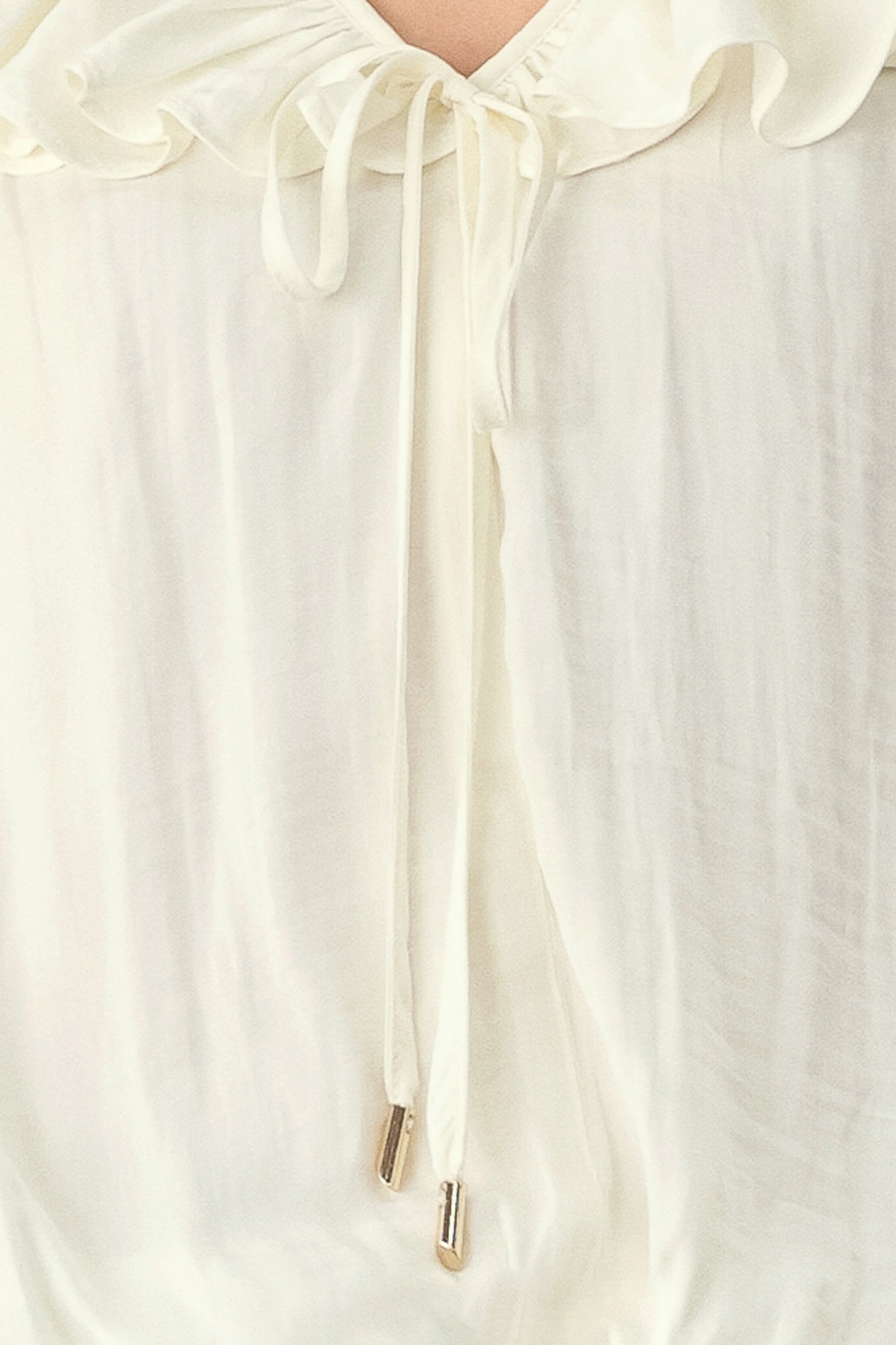 Cloudrift Ivory Top