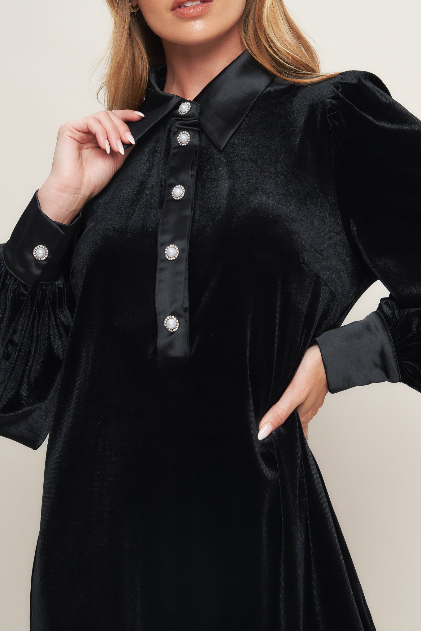 Velvet Power Black Mini Dress Black / L Velvet Power Black Mini Dress Black / L