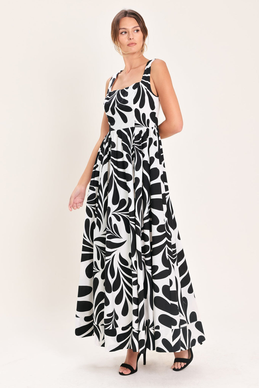 Mono Bloom Woven Maxi Dress