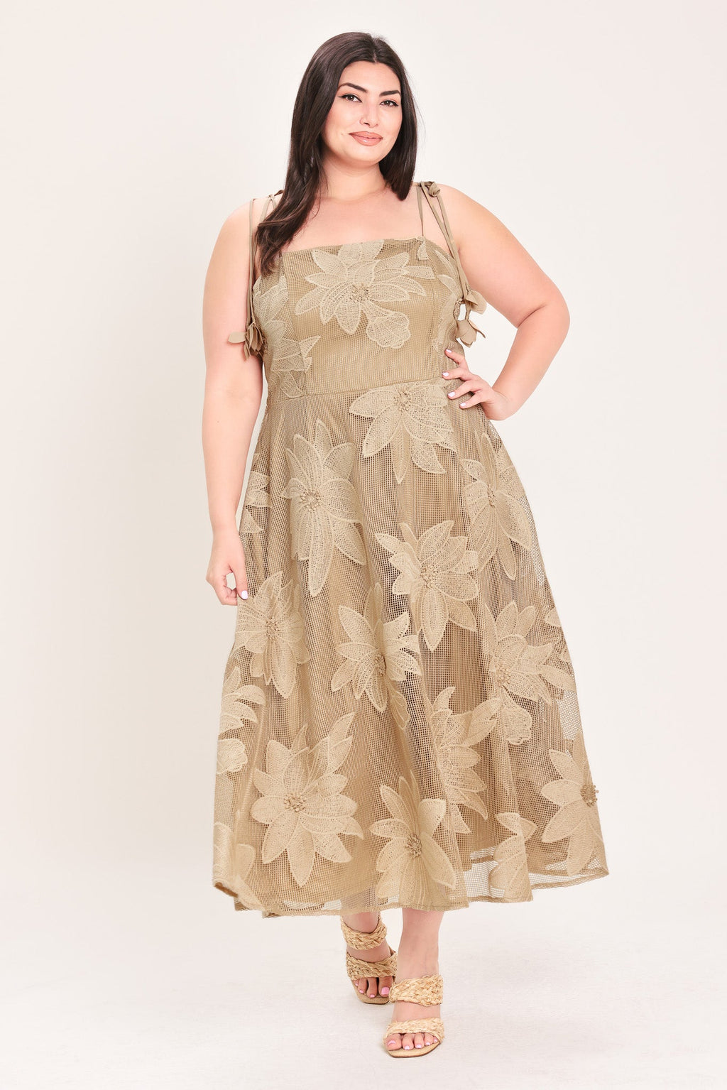 Sandy Bloom Floral Midi Dress