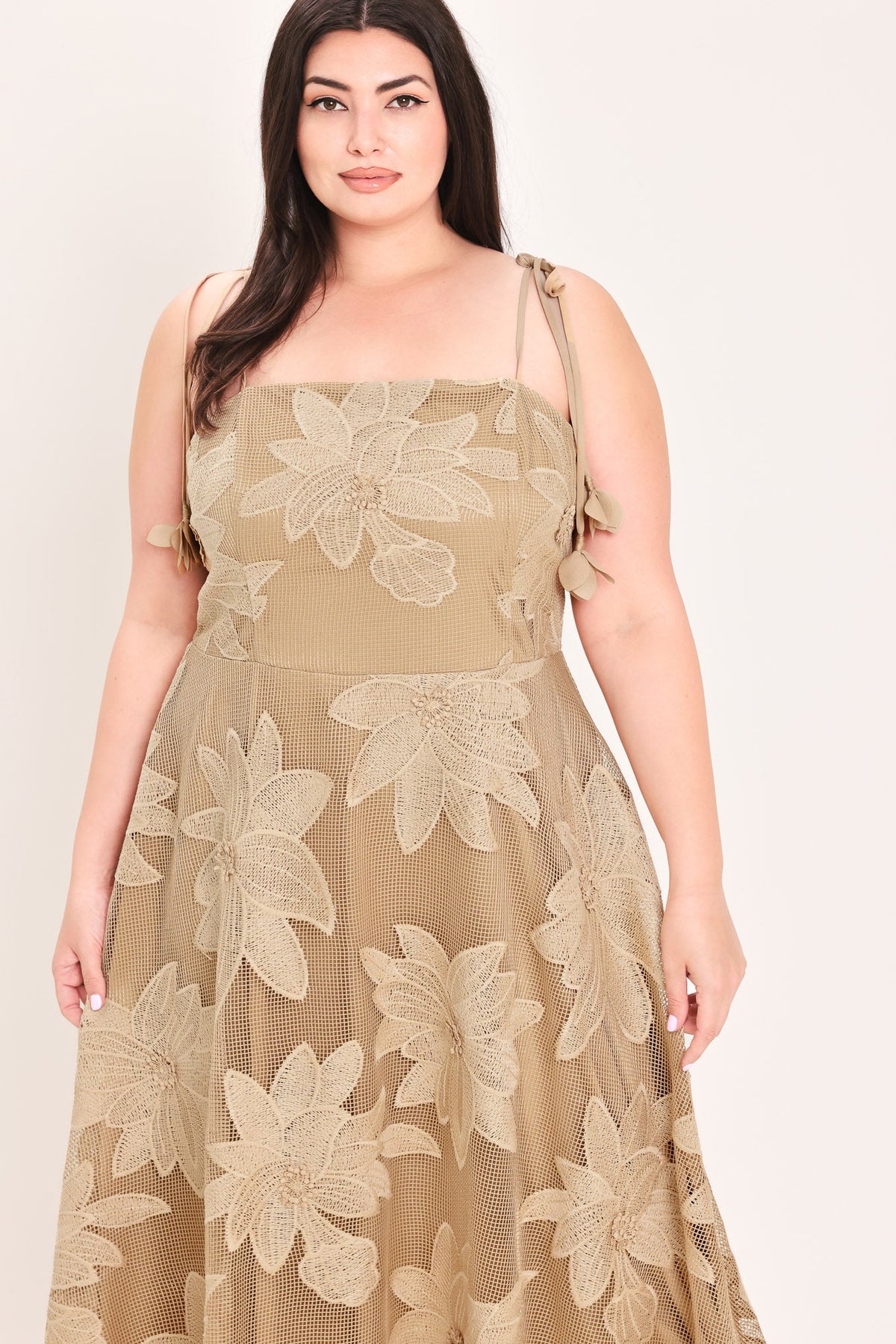 Sandy Bloom Floral Midi Dress