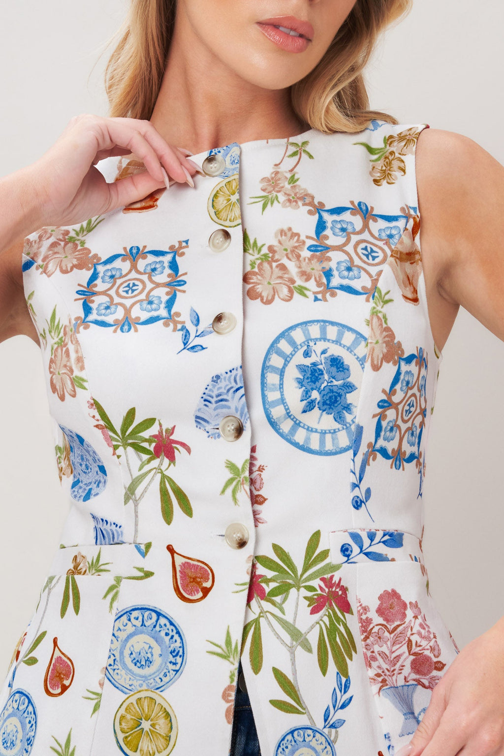 Summer Atelier Woven Vest