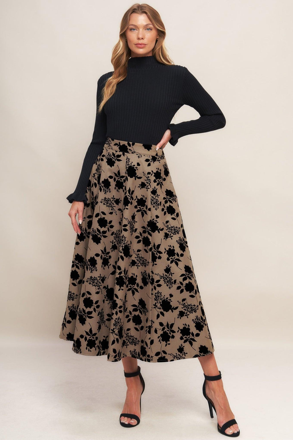 Classic Bloom Look Flocking Circle Skirt