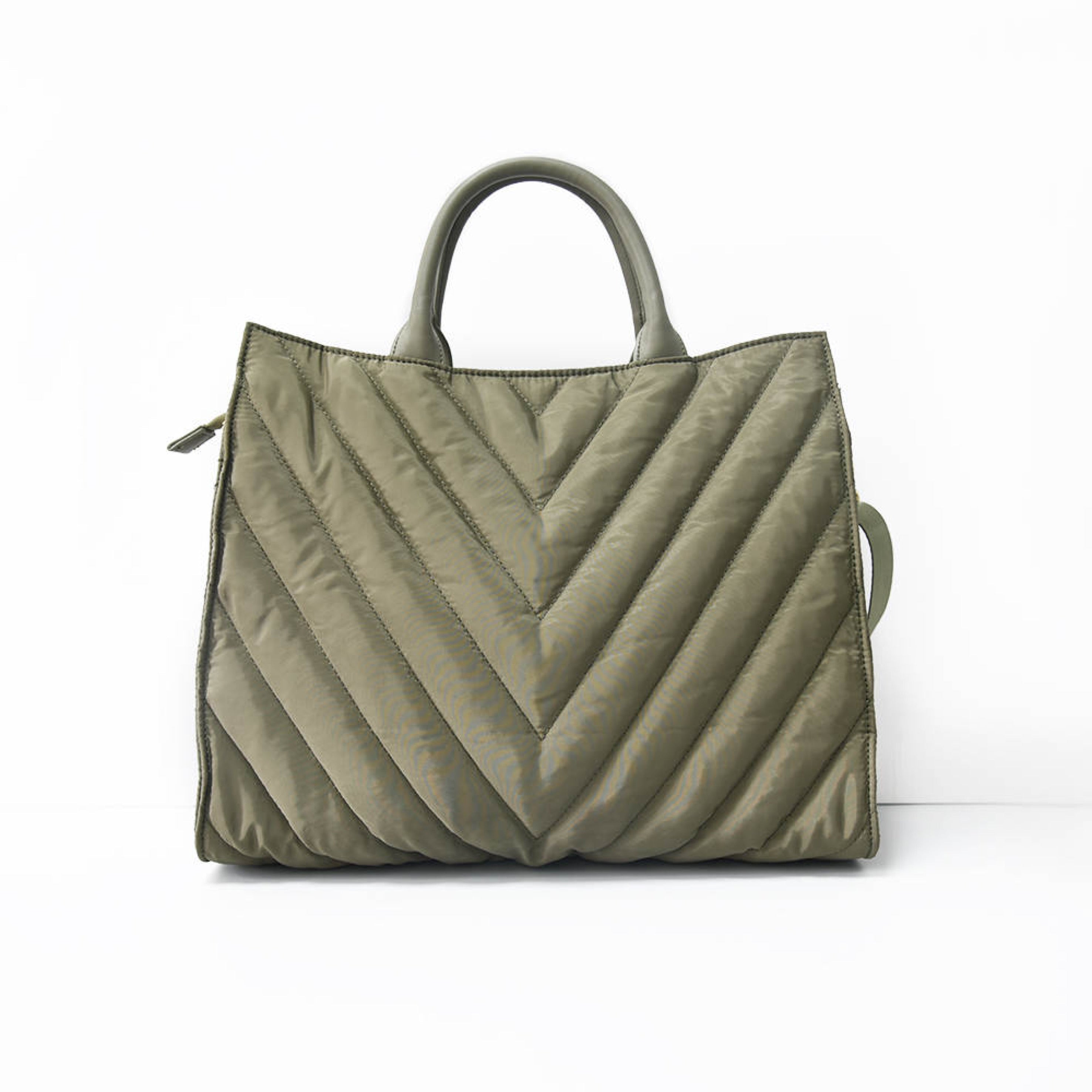 The Carmen | Chevron Stripe Large Puffer Tote