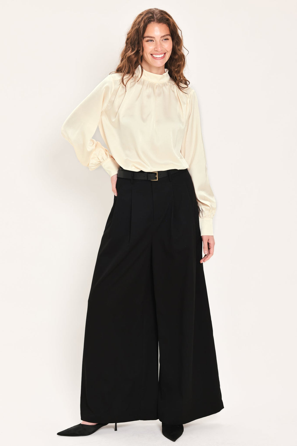 City Cinch Belted Wide-Leg Pants