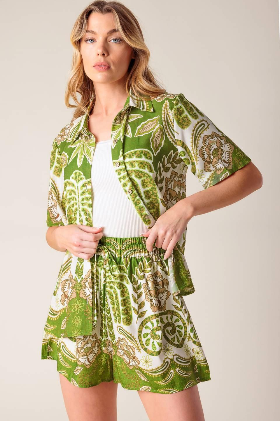 Distant Echoes Green Shorts