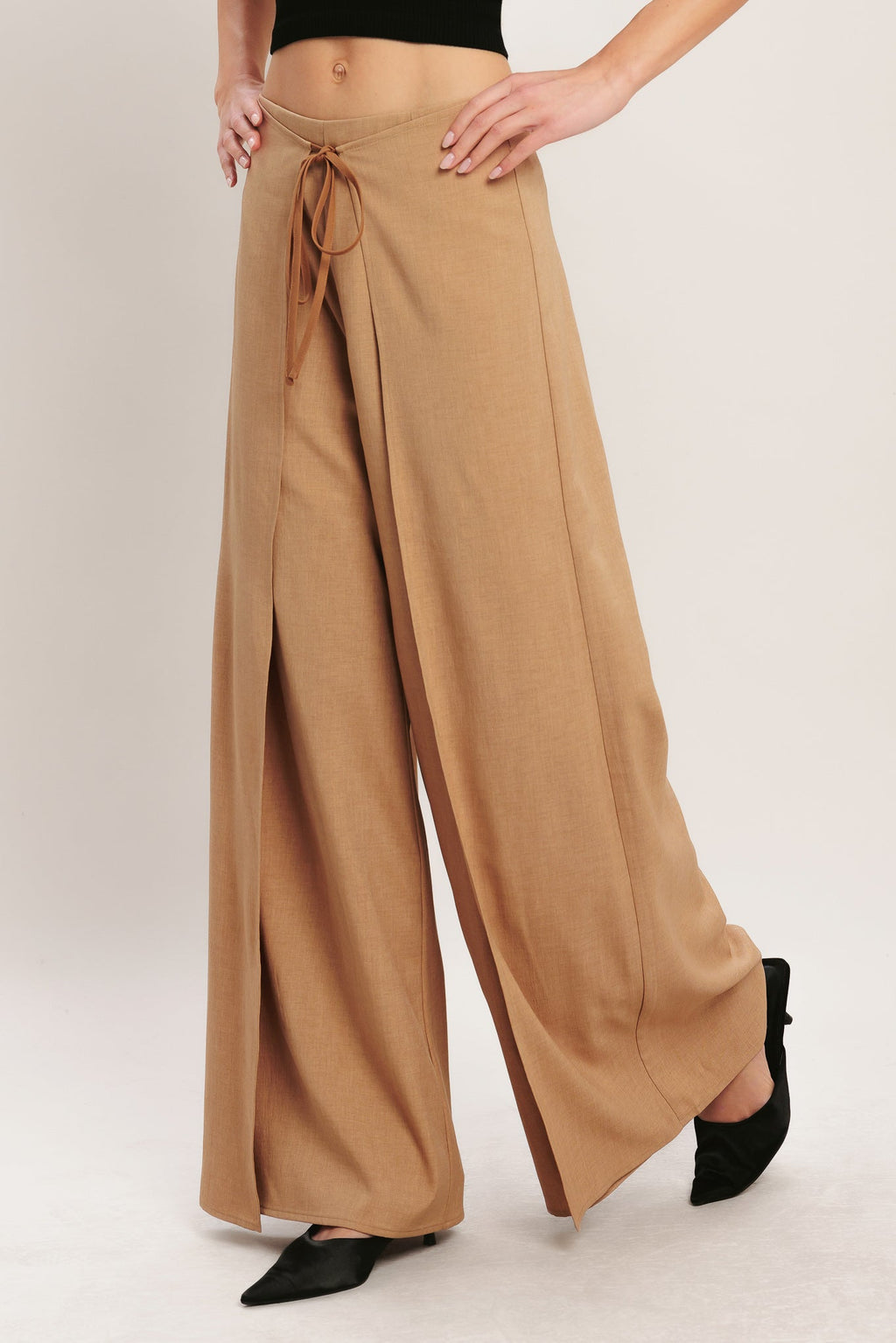 CARAMEL COAST WOVEN PANTS