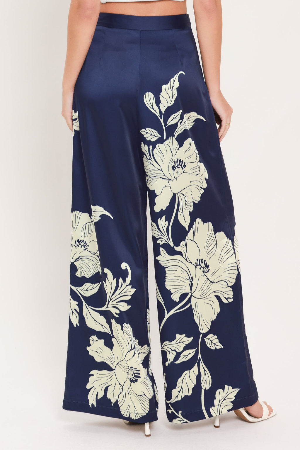 White Magnolia Current Wide Leg Pants