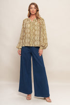 RETRO CHIC TAUPE WOVEN TOP