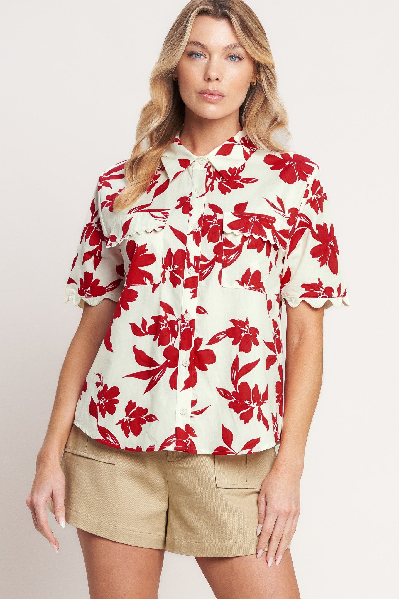 FLORAL KISS WOVEN TOP
