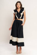 GALLERY CONTRAST WOVEN CROP TOP