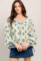 FROM COFFEE RUNS TO WEEKENDS WOVEN TOP