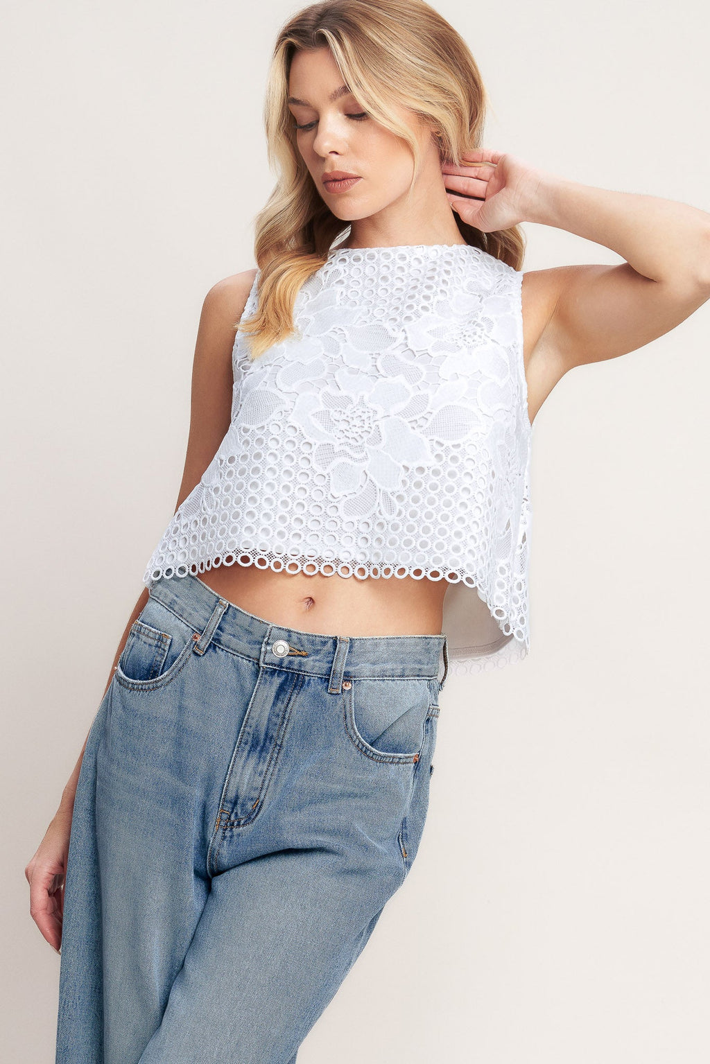 LOVE AT FIRST WOVEN LACE TOP