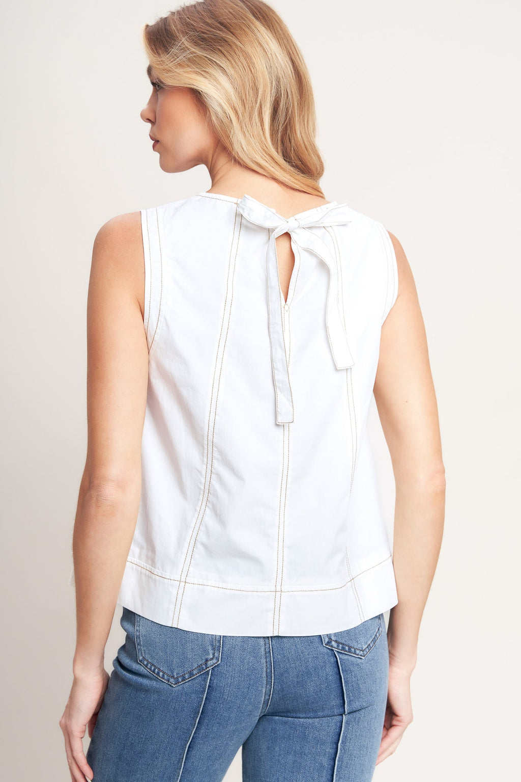 YOU CAN’T MISS WOVEN TOP