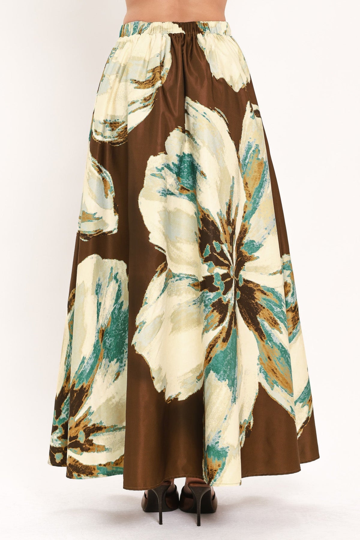 Cream Botanic Sweep Floral Crop Top & Full Skirt Set