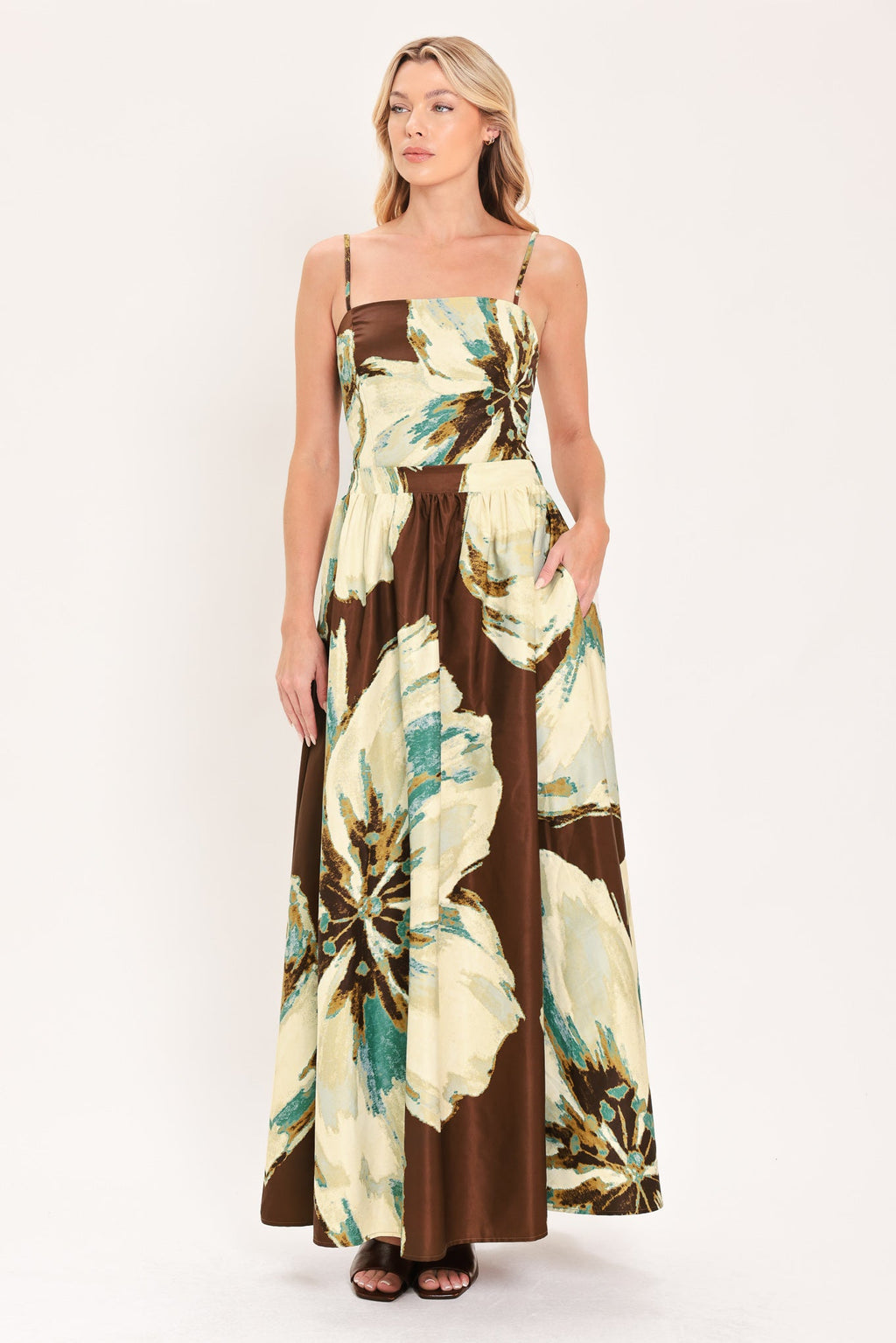 Cream Botanic Sweep Floral Crop Top & Full Skirt Set