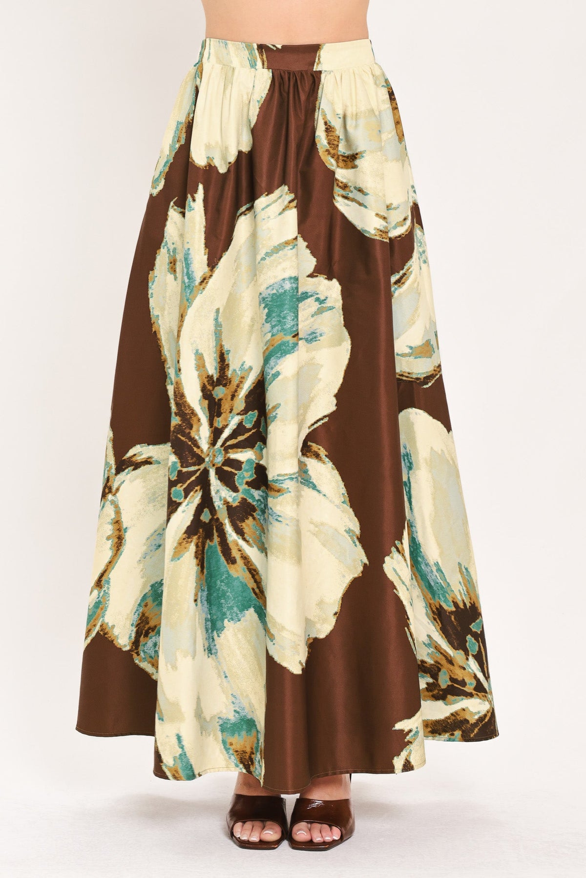 Cream Botanic Sweep Floral Crop Top & Full Skirt Set