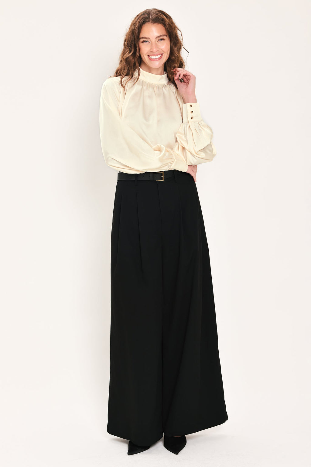Cream Refined High-Neck Blouson-Sleeve Top