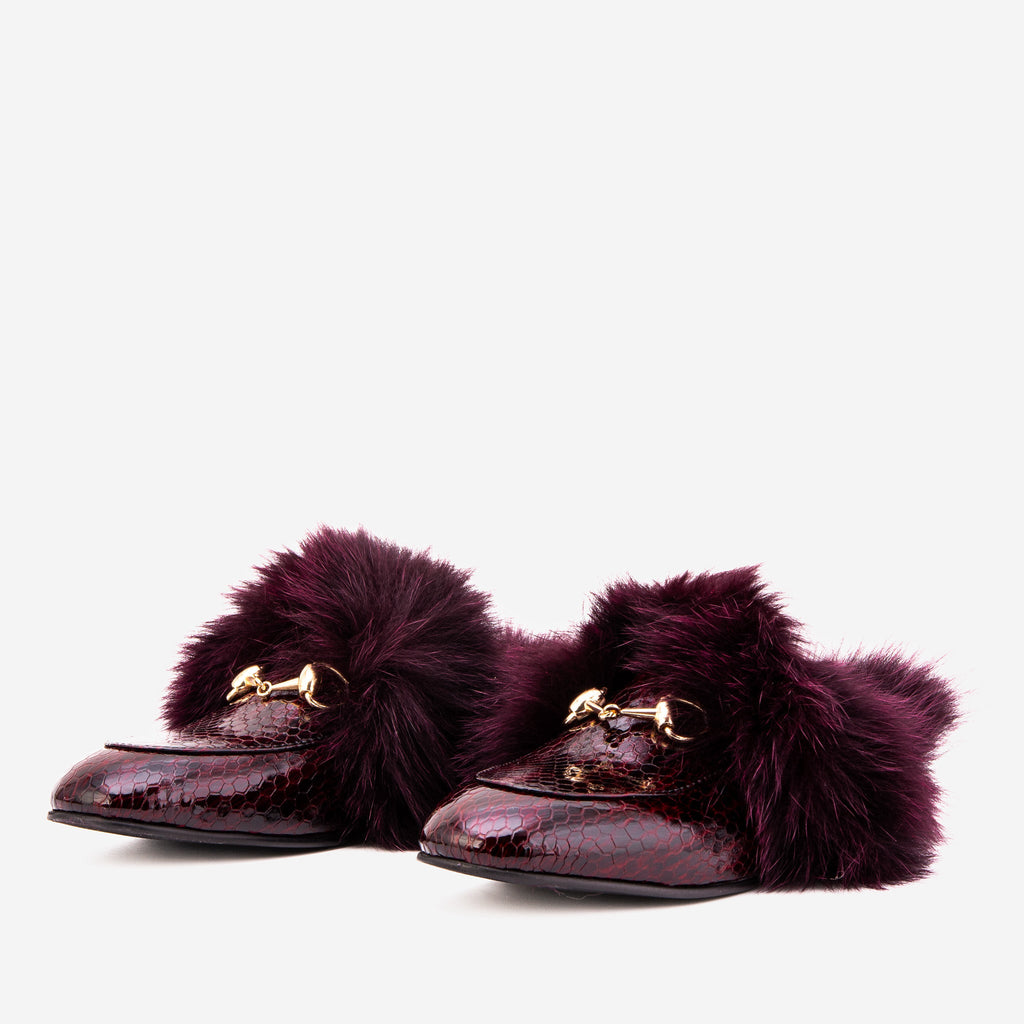The Izmir Burgundy Patent Leather Natural Fur Women Slipper