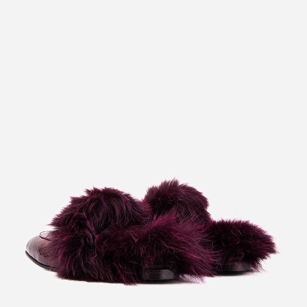 The Izmir Burgundy Patent Leather Natural Fur Women Slipper