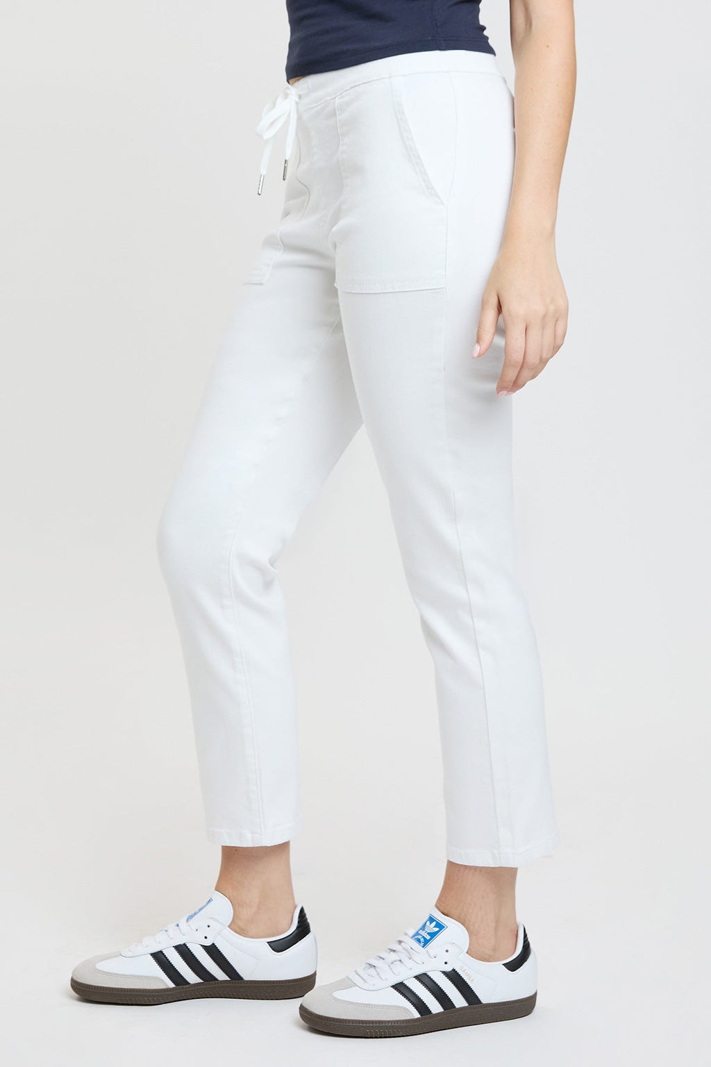 Women's High Rise Pull On Straight Jogger