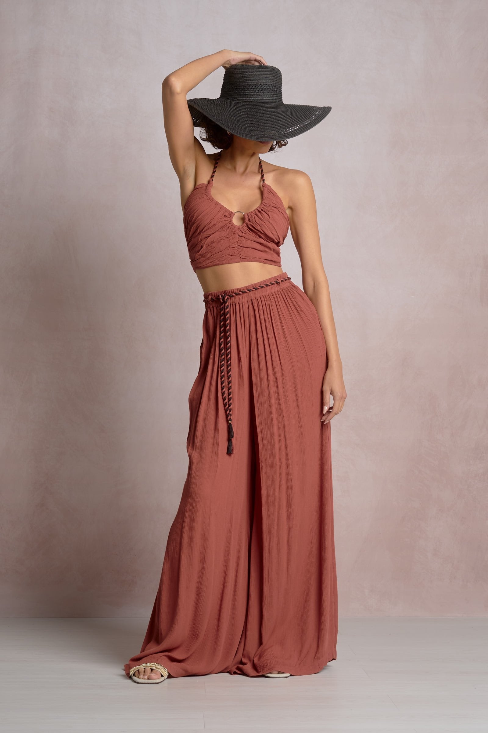 Raia Pant