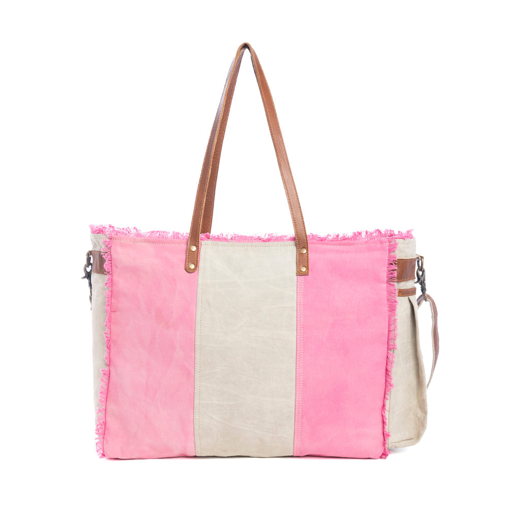 Myra Queen Creek Weekender Bag in Pink