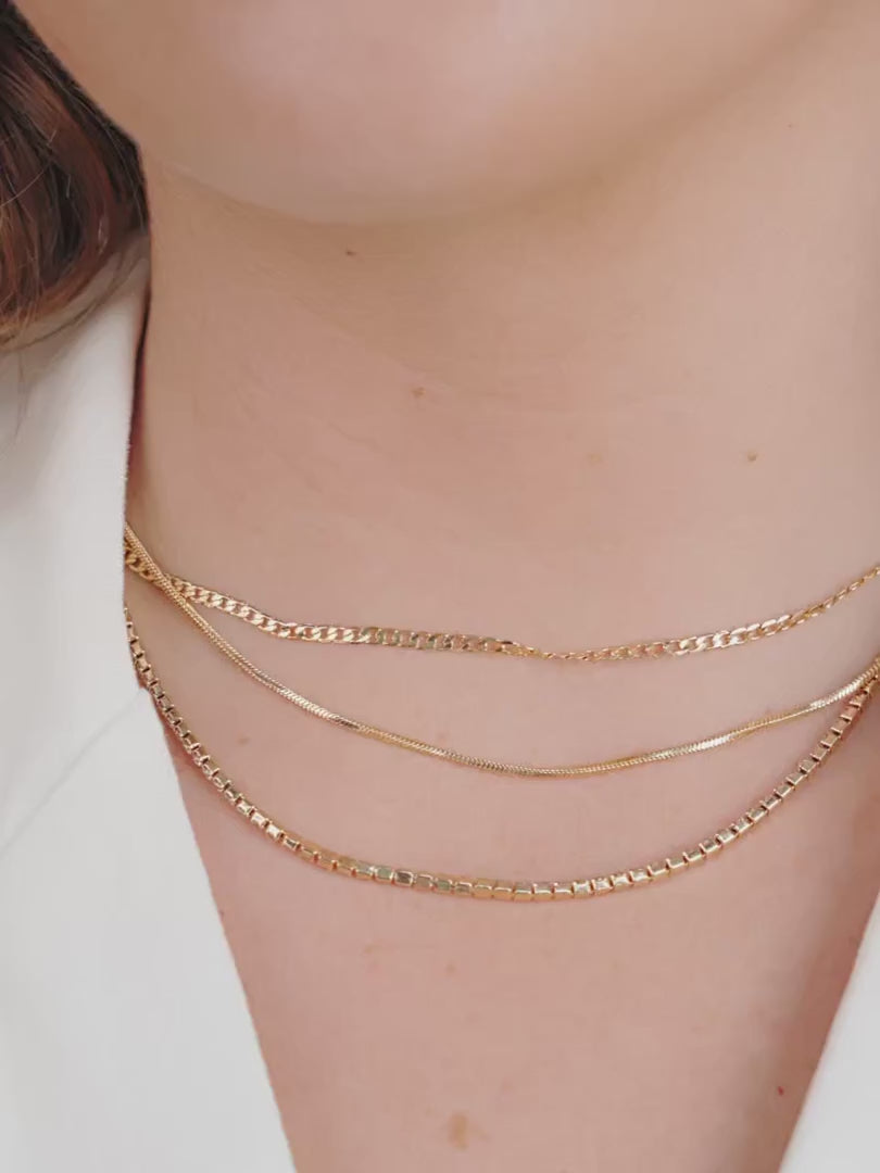 Minimal Layers Crystal Necklace