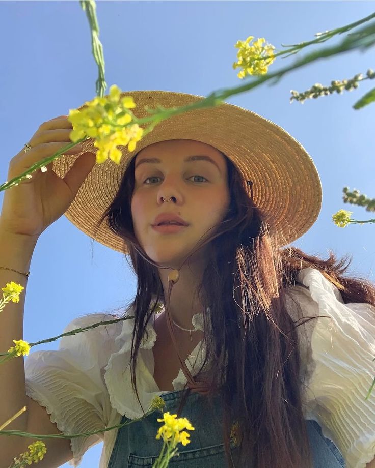 Sage Wheat Straw Boater in Natural